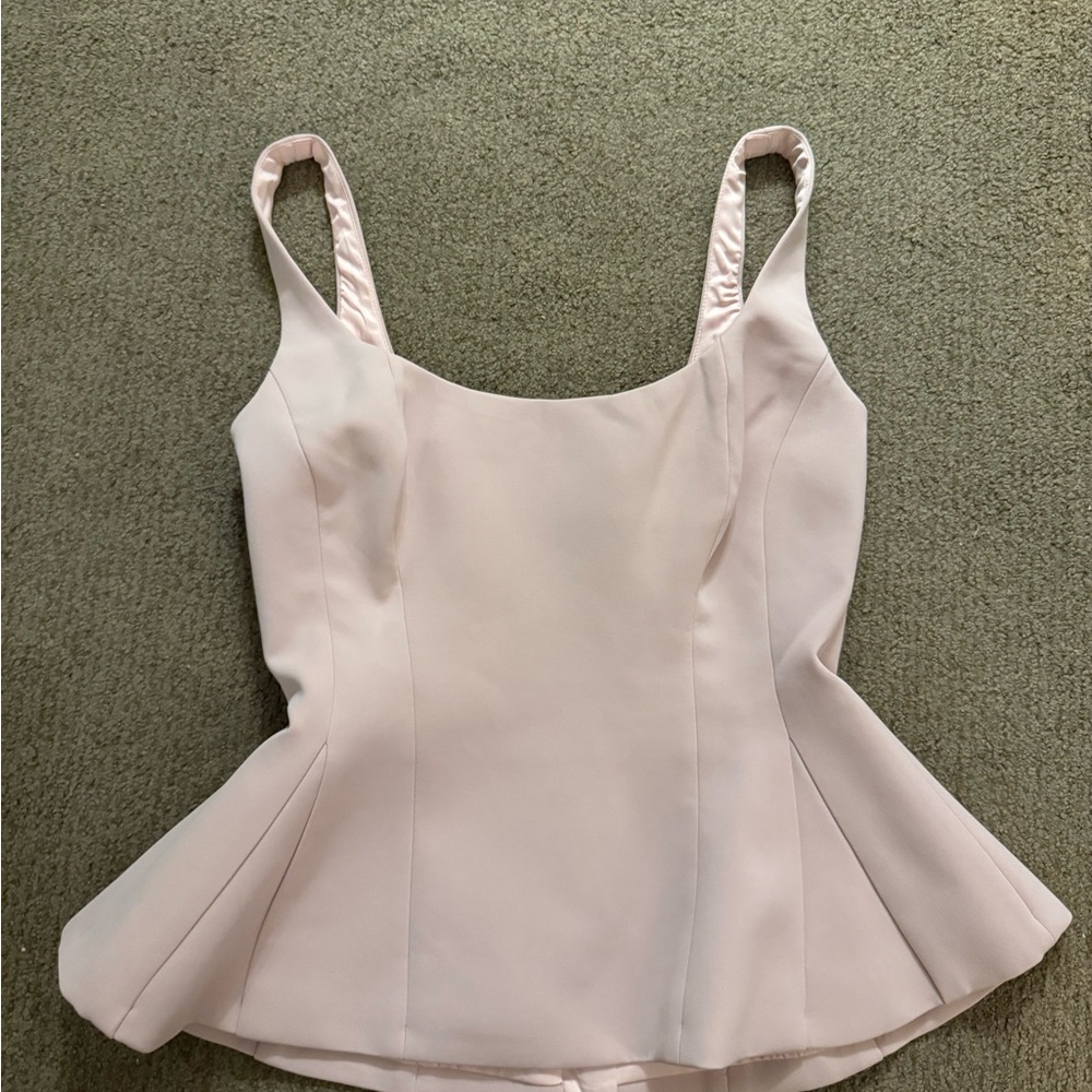 Meshki Korrie Peplum Top & Shorts Set – Size Small; Powder Pink